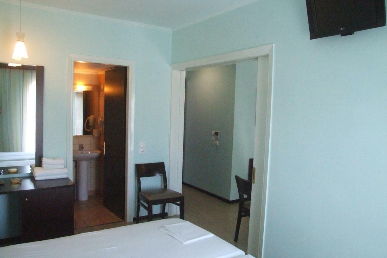 Hotel Georgios Rio Exterior photo